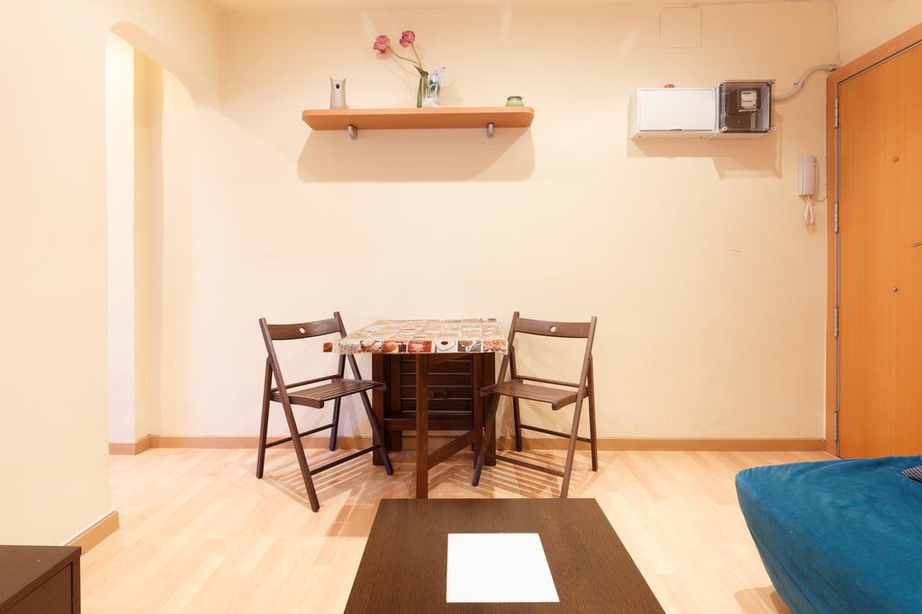 Apartment Bed&Bcn Sant Andreu II برشلونة المظهر الخارجي الصورة
