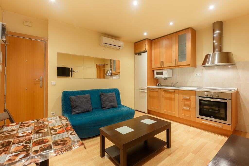 Apartment Bed&Bcn Sant Andreu II برشلونة المظهر الخارجي الصورة