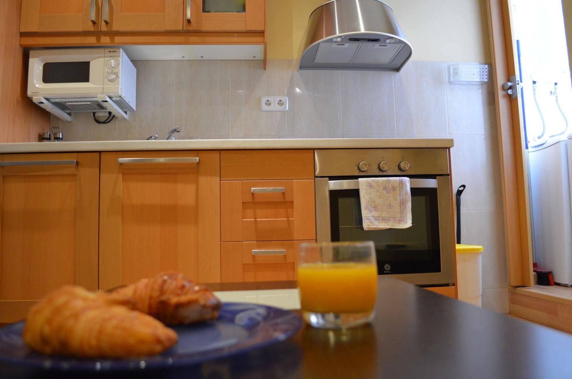 Apartment Bed&Bcn Sant Andreu II برشلونة المظهر الخارجي الصورة
